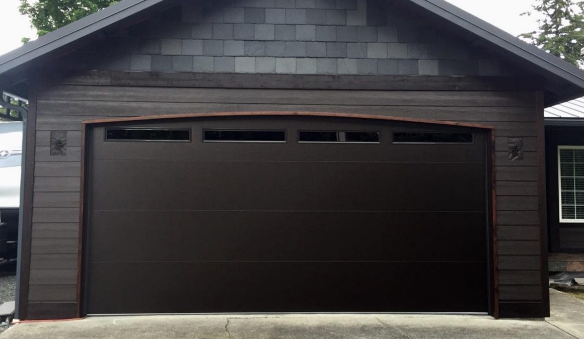 Modern Tech™ Residential Garage Doors DistribuDoors